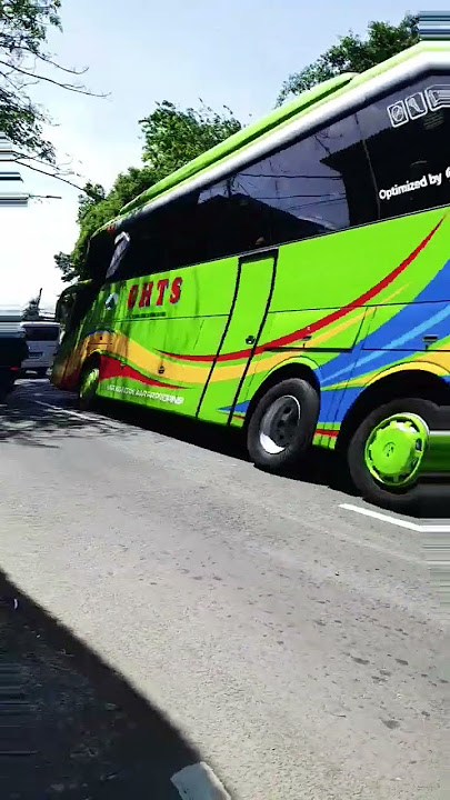 melihat goyangan bus telolet warna hijau