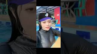 Panas Panas Gini Mending Ngerendem Ga Sih