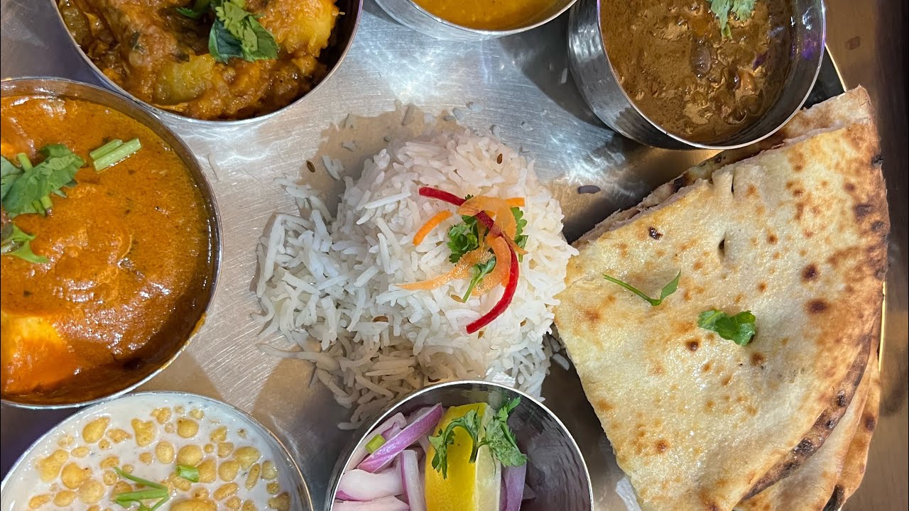 BEST INDIAN CHEAP EATS in NEW YORK/NEW JERSEY? 😮 (Top Indian Food in America) YouTube