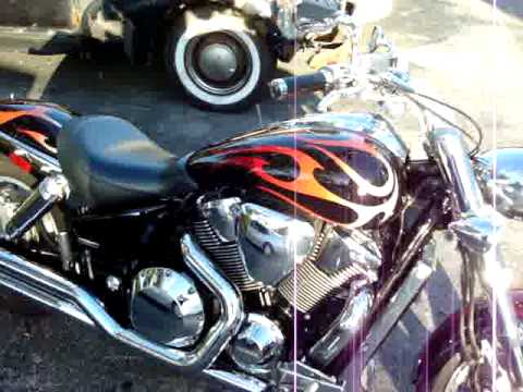 2006 Honda VTX 1800 Custom, flame paint job, Spec 3 (most chrome option available from Honda ... 2006 Honda VTX 1800 Custom, flame paint job, Spec 3 (most chrome option available from Honda ...