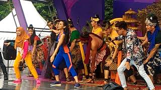 Senam SAUS 'SAtu Untuk Semua' Bersama Maria Vania & Para Pemain Sinetron SAUR SEPUH #Inbox_SCTV#