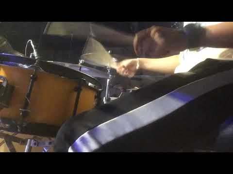 ฮักแพงกันเด้อ-ไมค์ ภิรมย์ภร (เวอร์ชั่นรถแห่)Drum cover by Tommy_drummer