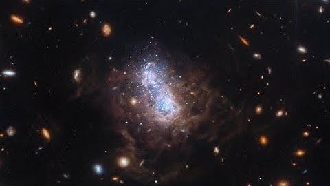 Pan: I Zwicky 18 (I Zw 18)