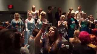 Disney Sing-A-Long Geeky Con 2015 Let It Go
