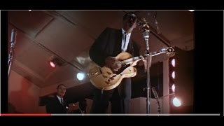 Chuck Berry Sweet little Sixteen Live 1958