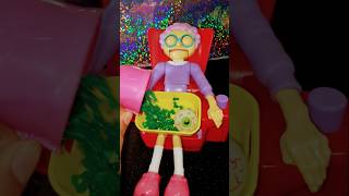 😱 😱😱GREEDY GRANNY #shorts #asmr #short#viral #trending #toys #granny #endless #funny #like #loop