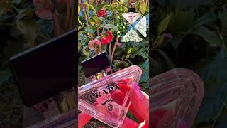Unboxing my PRADA Paradoxe VIRTUAL FLOWER 🌸 Perfume #prada #unboxingperfume #perfume #fragrances