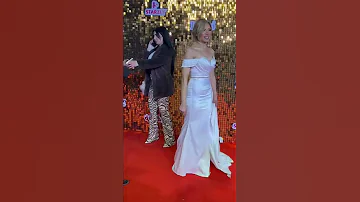 اطلالات مثيرة علي ريد كاربت مهرجان وشوشة 