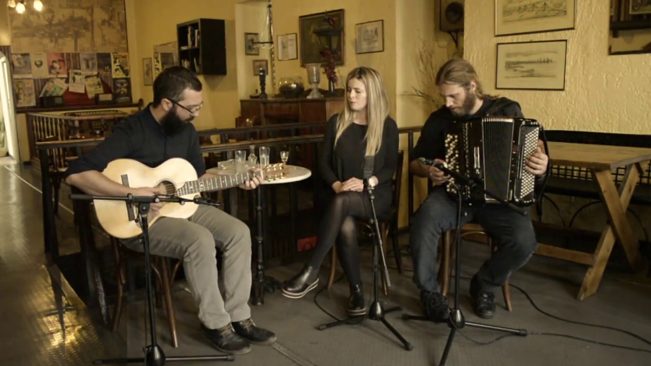 Τζαρές -  Εσύ που σέρνεις το χορό