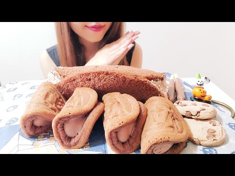 ASMR 咀嚼音|チョコレートスイーツ🍫まるごとバナナとワッフル食べる/Japanese eating chocolate sweets/चॉकलेट मिठाई