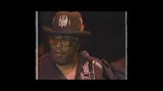 Bo Diddley & Los Lobos 'Who Do You Love_ La Bamba' 1987 La Bamba Party chords