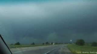 Hannibal, Missouri tornado chase May 20, 2013