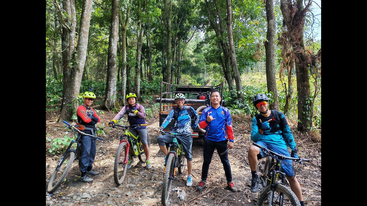 Balapan di Jalur MTB Trail Enduro Paling Lengendaris di Jember: Petak 56