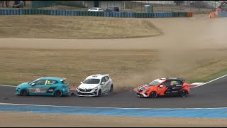 Clio Cup 2025 - Magny-Cours - Crashes & Highlights