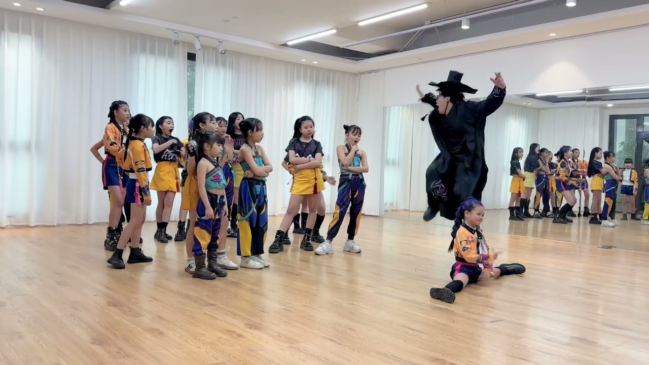 BTS of Baby Warriors' new project! Stay tuned for Result at @Thầy Huy Kid Dance chanel! #fyp #viral