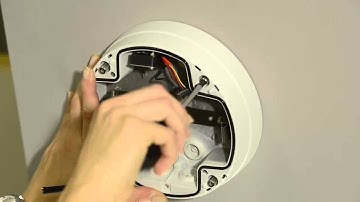 Axis - Montaggio telecamere a cupola fissa P33 su un 4 "Square Junction Box"