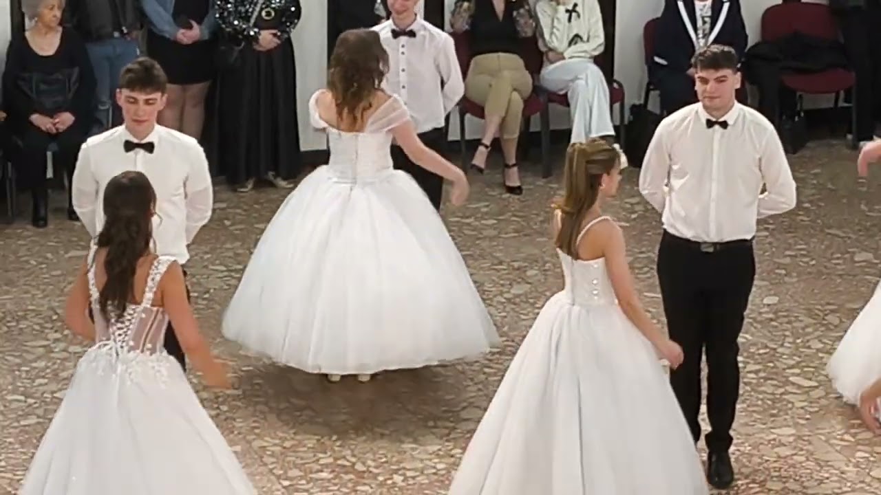 Pannika évzáró bálja.