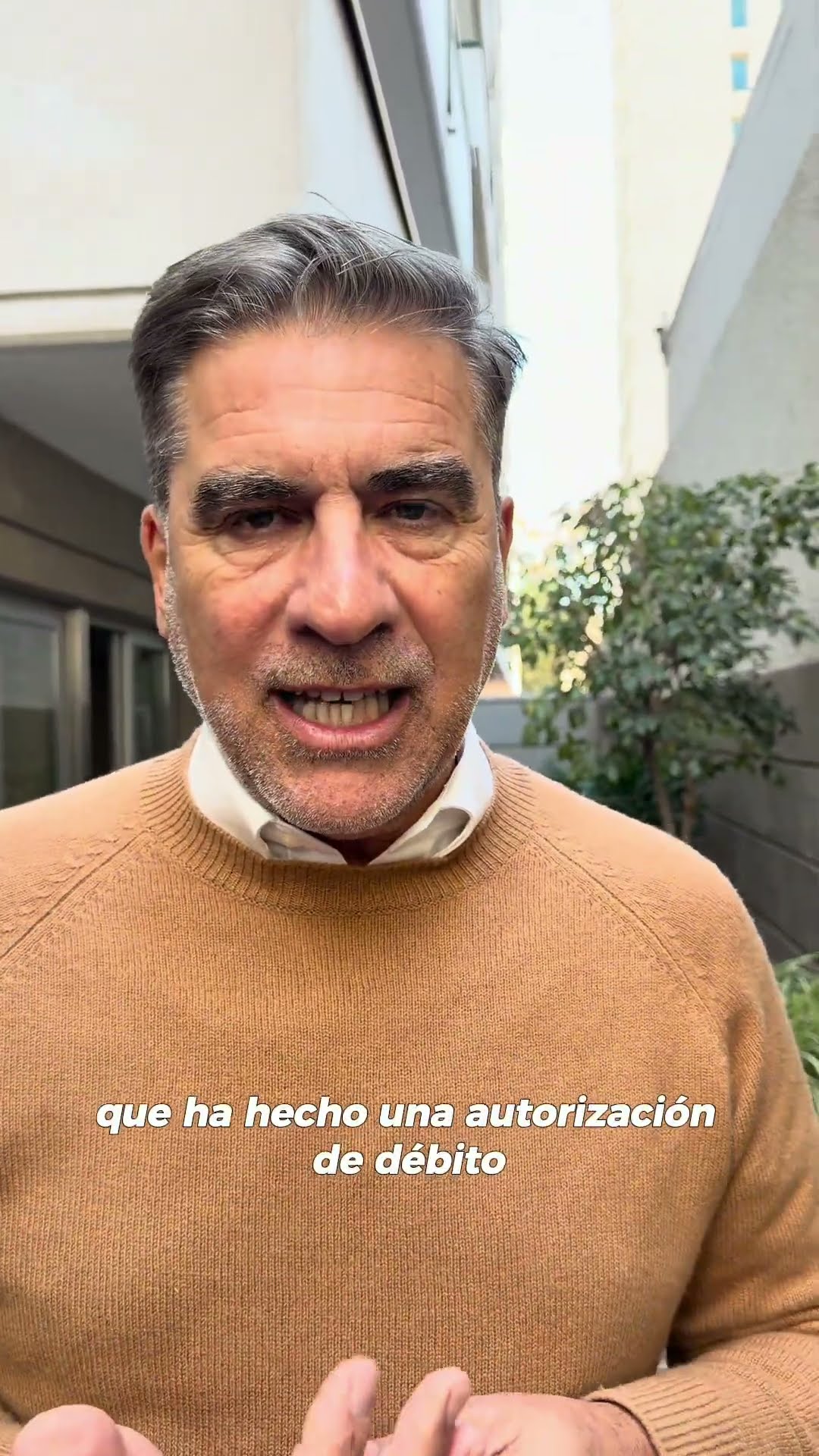 ¿TE DESCUENTAN DINERO DE LA CUENTA Y NO SABÉS CÓMO FRENARLO?