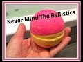 LUSH Review/Demo: Bath Bomb Never Mind The Ballistics (kerst collectie)