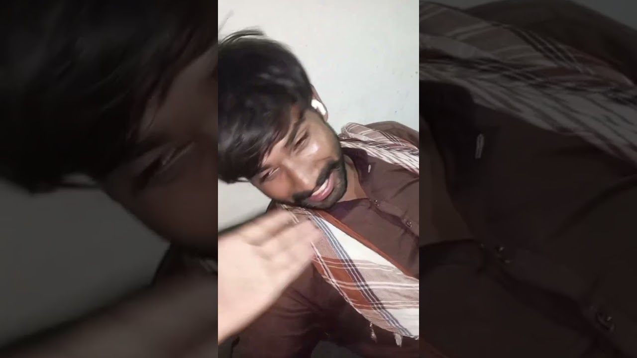 Oye ate akhaan khol oye 