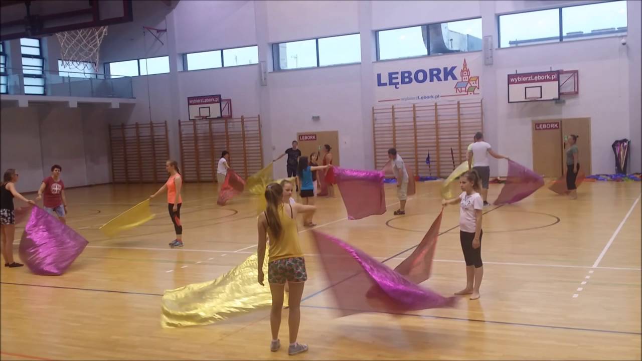 Nasz Bóg Jest Wielki / Our God Is Greater flag dance