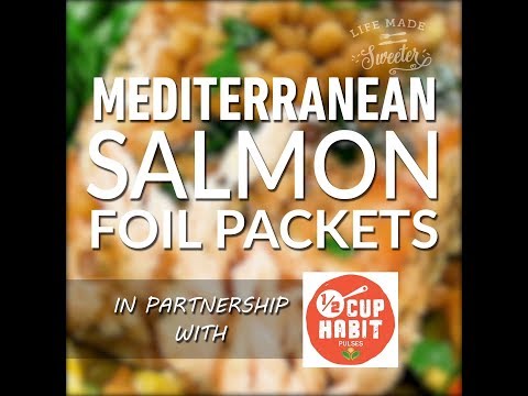 Mediterranean Salmon Foil Packets with Lentils