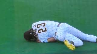 Fernando Tatís Jr Injures shoulder out of game San Diego Padres MLB