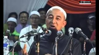 Ustaz Azhar Idrus ~ Ibu Paksa Saya Kahwin tapi saya tak ikut apa Hukumnya