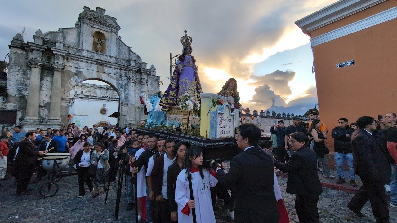 Vuela Quetzal, Vuela | Procesión Virgen de la O | Escuela de Cristo | Antigua Guatemala 2025
