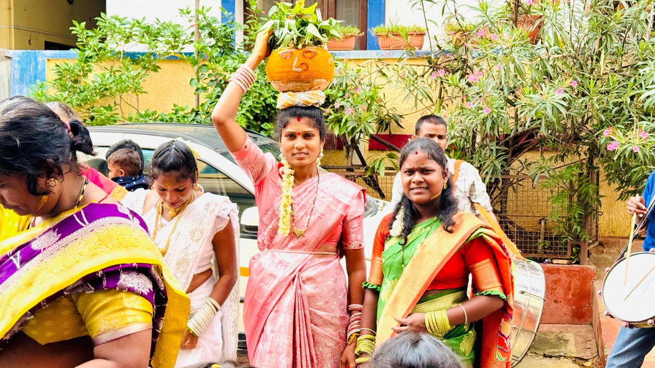 స్వప్న వాళ్ళ ఇంట్లో బోనాలు…