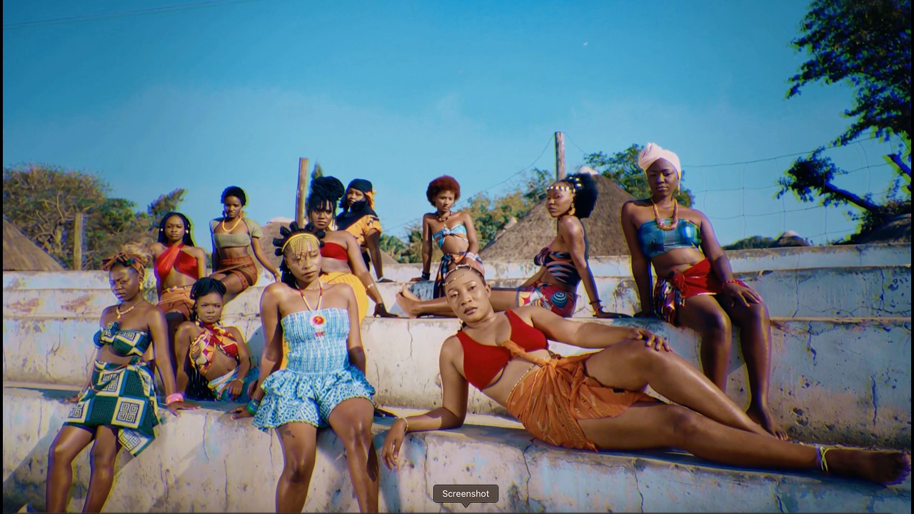 Guarda 76 Drums - 40 Ng'ombe ft Chanda Na Kay, Shanga (Official Video) su YouTube Guarda 76 Drums - 40 Ng'ombe ft Chanda Na Kay, Shanga (Official Video) su YouTube