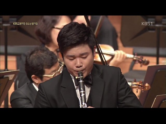 Han Kim plays G.Rossini's Introduction, Theme and Variations for Clarinet and Orchestra class=