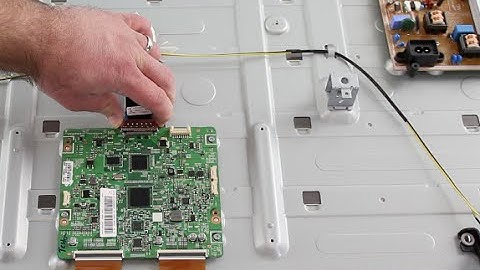 Samsung LED TV Repair - T-Con Board Replacement - No Picture on Screen, Image Fades to Black UN60