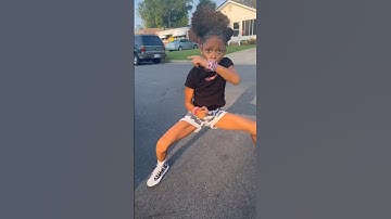 Float like a butterfly, sting like a bee 🐝 #shorts