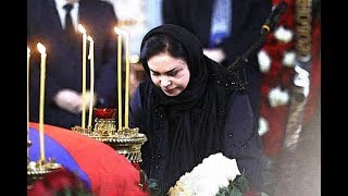 Видео Инцидент, произошедший на похо*ронах Лужкова, напугал всю Россию (автор: showbiz tube)