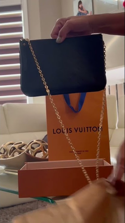 Louis Vuitton Damier Ebene Double Zip Pochette