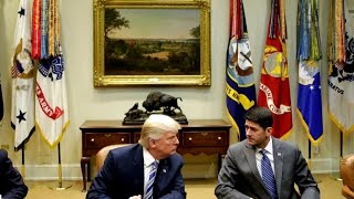 Yahoo: Top law firms decline to represent Trump in Russia probe