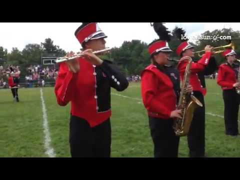 #Tewksbury Memorial High School band & cheerleaders on sweltering hot day for #hsfootball #LSfootbal