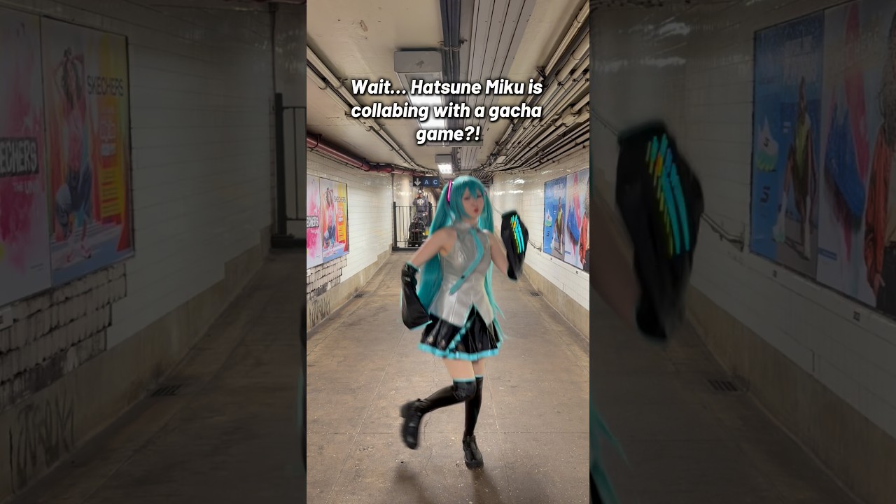 Not Hatsune Miku playing PJSK on easy mode 😜 #hatsunemiku #hatsunemikucosplay #hsr #honkaistarrail