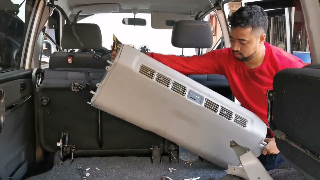 MITSUBISHI ADVENTURE Aircon cleaning and install Auxiliary Fan