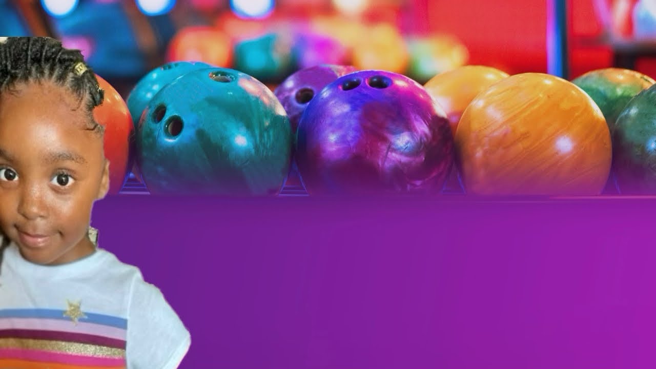 Bowling with Ava ! ( Dab ) 