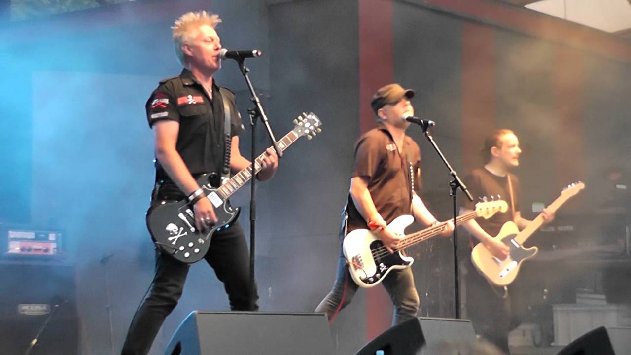 PUNKENS NO/ALLSTARS - MONA TUMBAS SLIM CLUB