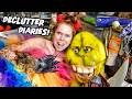Cleaning Out My EXTREME Halloween Storage Unit!- (Vlogoween Day 3)