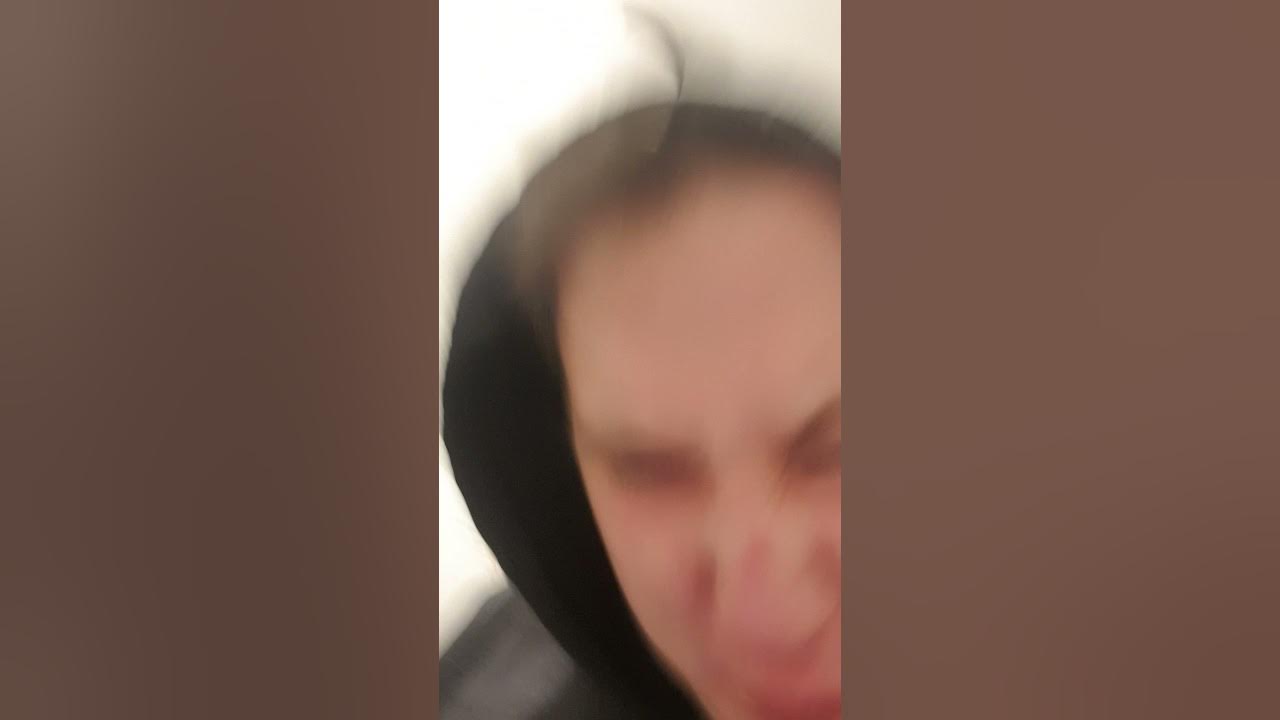 SIE ZEIGEN IHRE BRÜSTE IM LIVE AUF TIKTOK NICOLE & ELISA YouTube