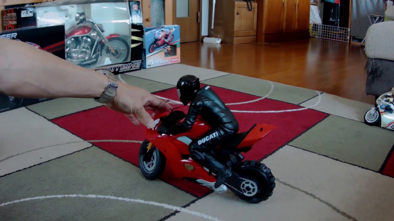 R/C UPRISER(アプライザー) R/C アプライザー｜商品詳細｜おもちゃ屋さんへ行こう！【公式