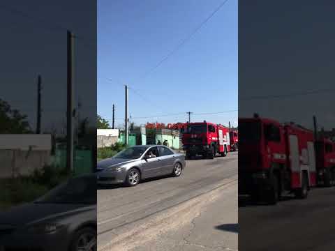 Спасатели ликвидировали пожар на территории пункта приема металлолома на улице Долинской