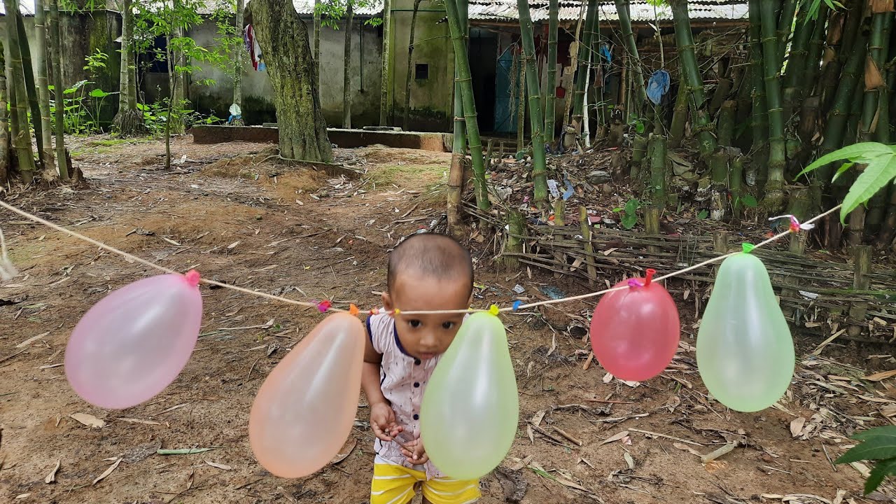 Balloons Popping | Kids Balloon | Balloon Wala | Baby Balloon Show | Balon ki Design | Red Balloons