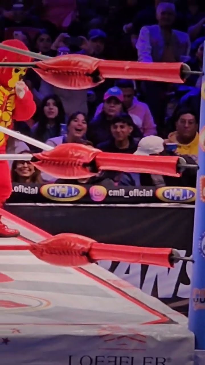 Plancha de Kemalito a Tengu en la Arena México