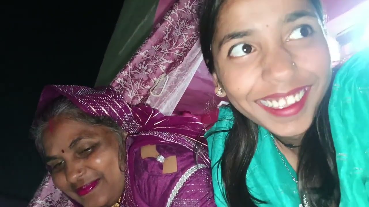 Ham sab gye party me 🥰 mathura 2 vlog 👀#like #like #trending #viral 
