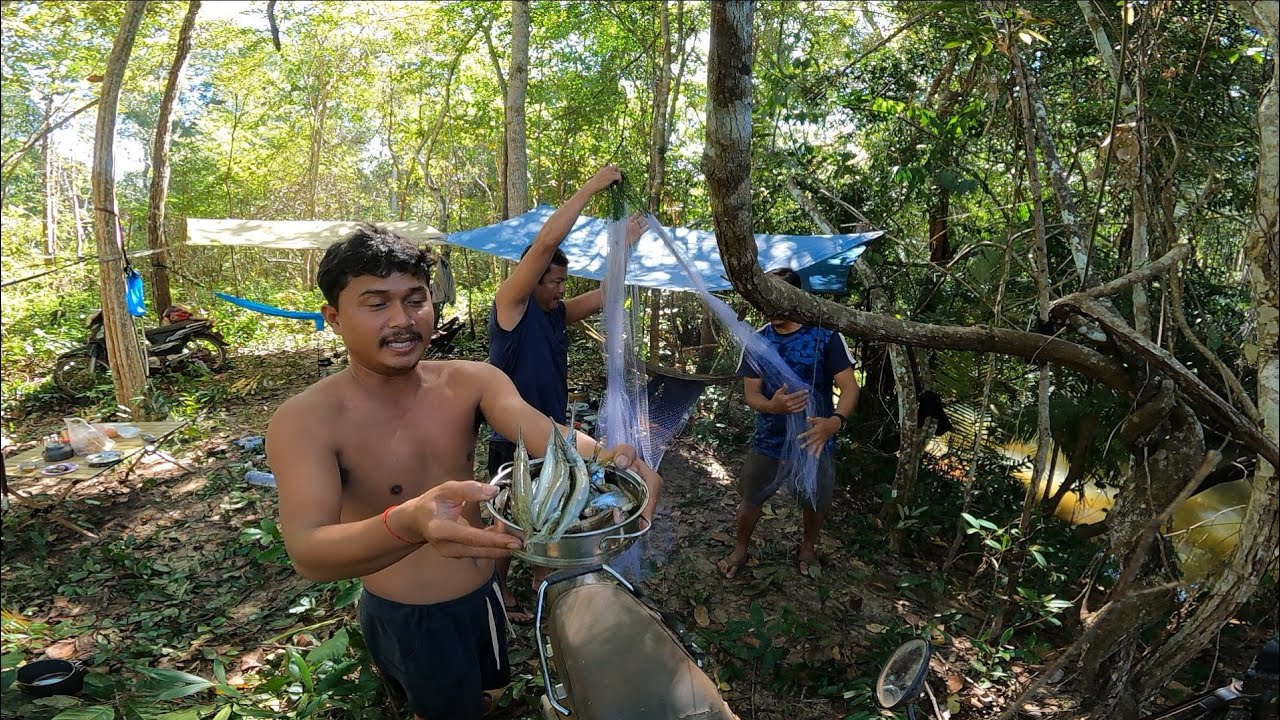 Camping. Setting up nets, fishing, catching frogs, cutting wild vegetables to cook. /part2